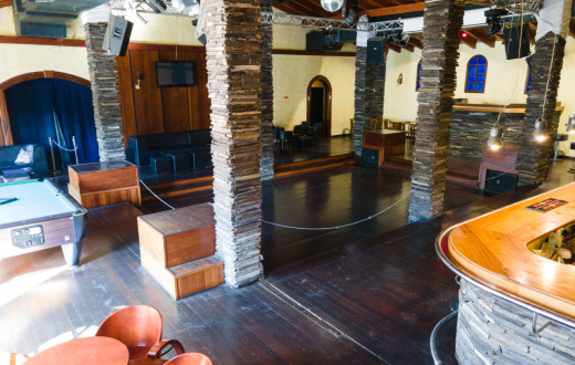 Established Grill Restaurant Events And Nightclub in Algarve