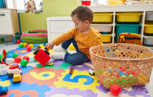 Colégio Infantil com Creche e Jardim de Infância