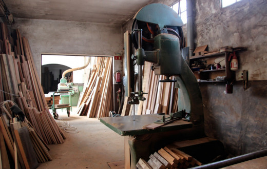 Woodworking for sale in Sintra